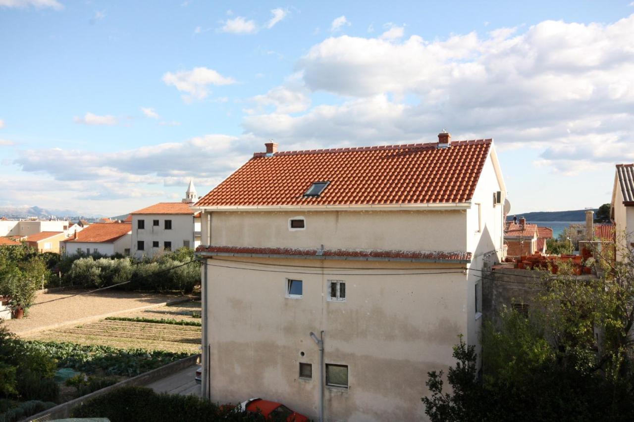 Apartments With A Parking Space Kastel Stafilic, Kastela - 5219 Экстерьер фото